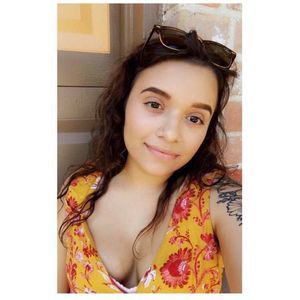 Meet your Posher, Rocio